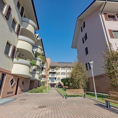 Milan Forum Camelia Guesthouse Assago Dış mekan fotoğraf