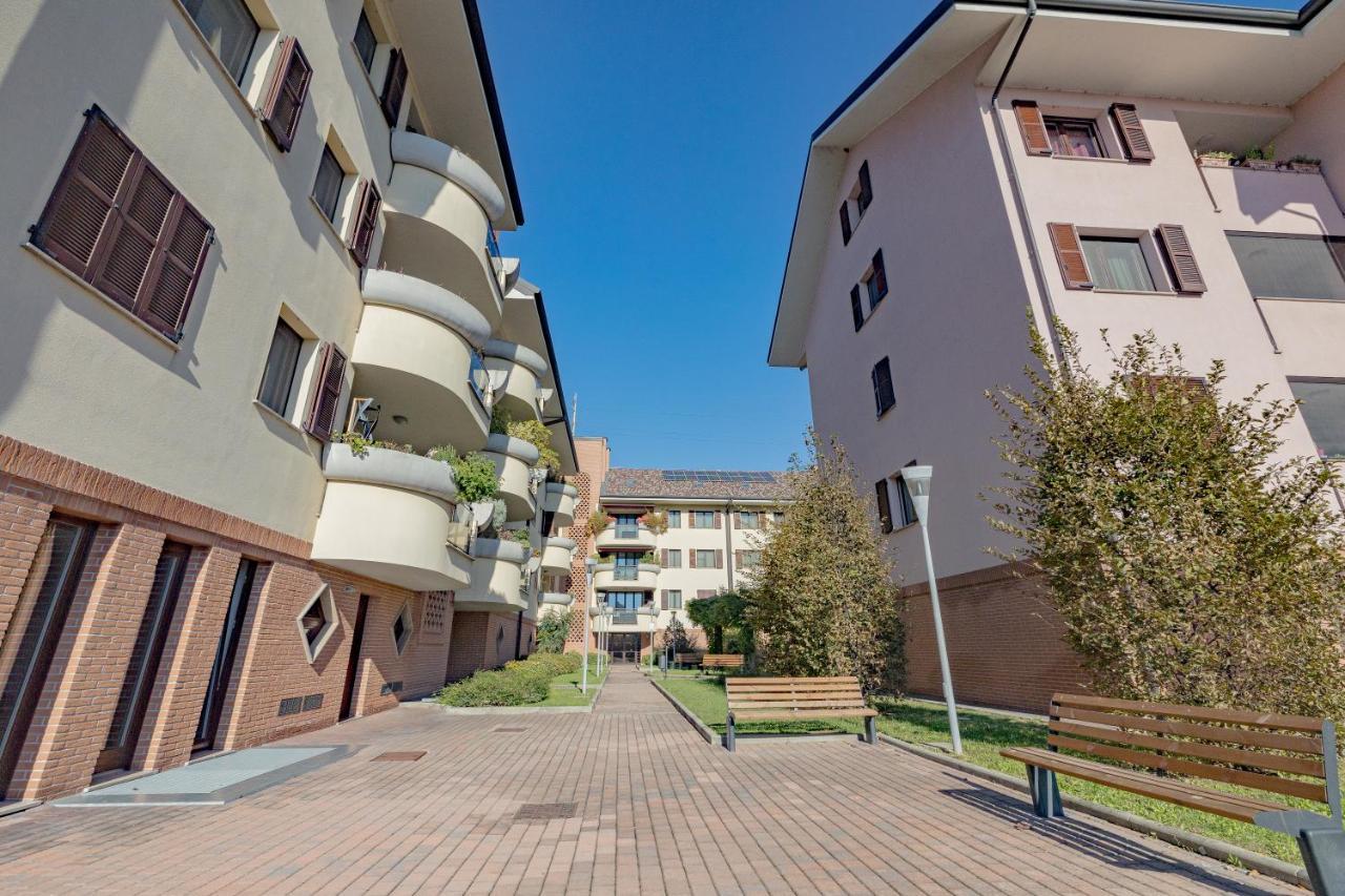 Milan Forum Camelia Guesthouse Assago Dış mekan fotoğraf